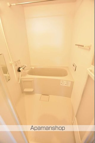 カサトレスVIIIの内装写真