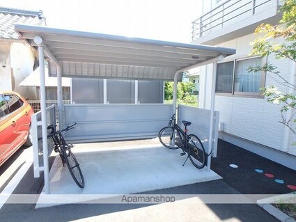 ＳＵＮＮＹ　ＤＡＹＳ[2LDK/62.7m2]の共用部2