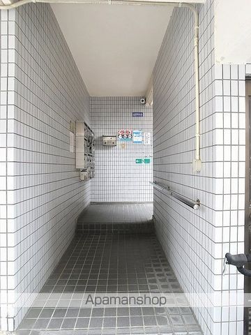 ガーデニア荒田の玄関写真