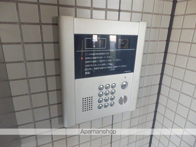 フォルティアの玄関写真