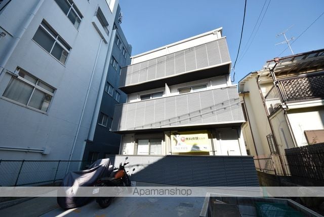 キャトルセゾン豊中本町の外観写真