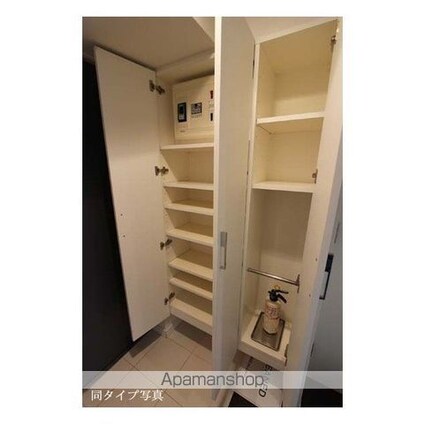 コンフォリア駒澤[1DK/32.47m2]の収納