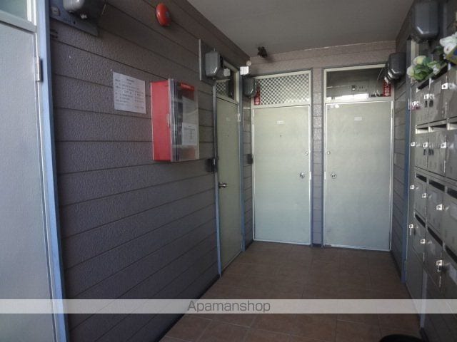 フロスティ北28条Aの玄関写真