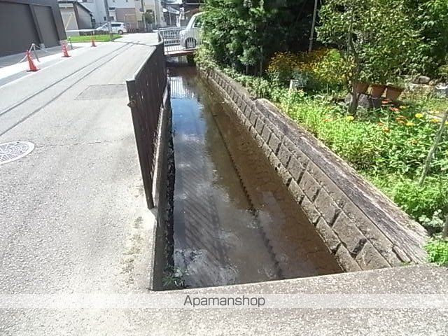 アルモニーアFの周辺写真