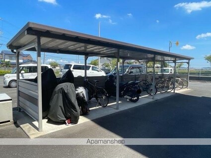 フォブール三渓[3LDK/69.6m2]の共用部4