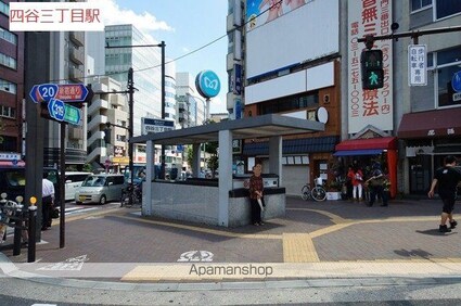 東京都新宿区信濃町[1K/18m2]の周辺3