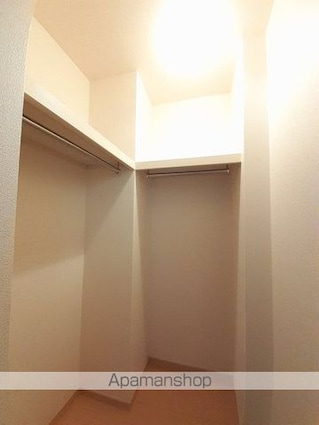 サンヒルズＭ　Ⅰ[2DK/44.7m2]の収納