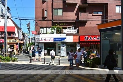 東京都新宿区上落合２丁目[1K/26.53m2]の周辺3