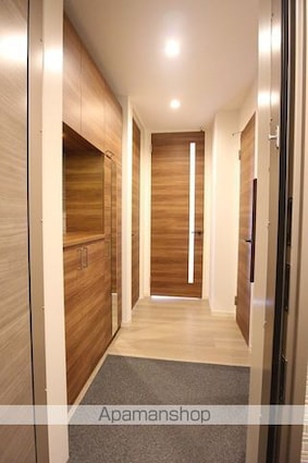 東京都立川市錦町２丁目[2LDK/60.7m2]の玄関