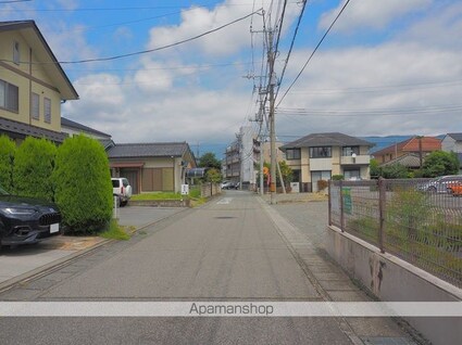 グランドマンション国母[2LDK/68.41m2]の周辺1