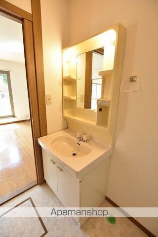 サンヒルズBの内装写真