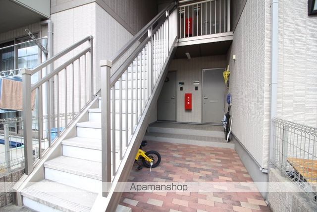 メゾン・タチバナBの玄関写真