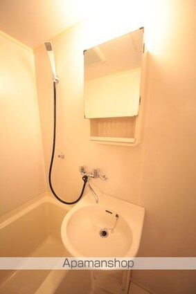 ビレッジコア八王子[1K/21m2]の洗面所