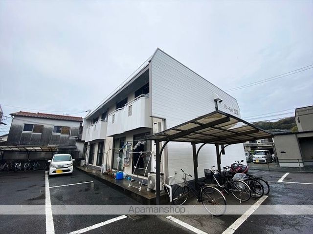 パレーシャル足高 1号棟の外観写真