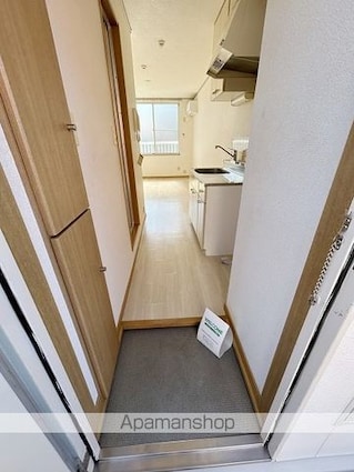 エステートピア恵[1R/18.63m2]の玄関