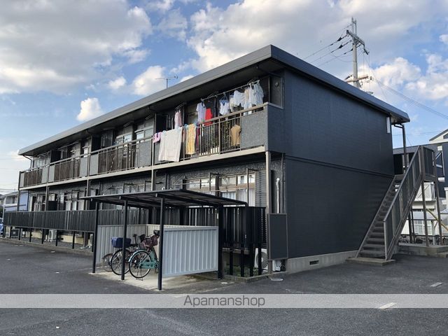 サンハイム伊勢の外観写真
