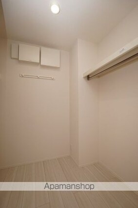 マーメゾン新福[1LDK/46.6m2]の収納