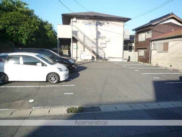 メゾンユニヴェールの外観写真