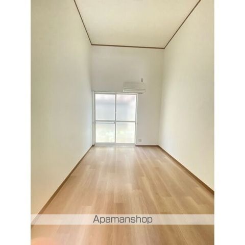 プチグレイス塚口弐番館の内装写真