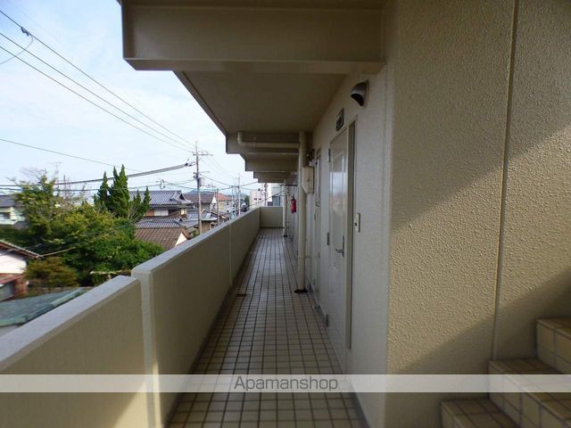 メゾン藤原の玄関写真