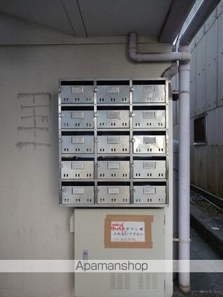 ピュア高須新町[1R/24m2]のエントランス