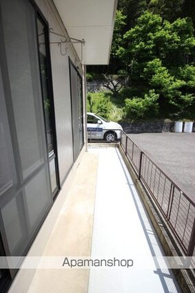 ウィン岡山[2LDK/60.35m2]のバルコニー