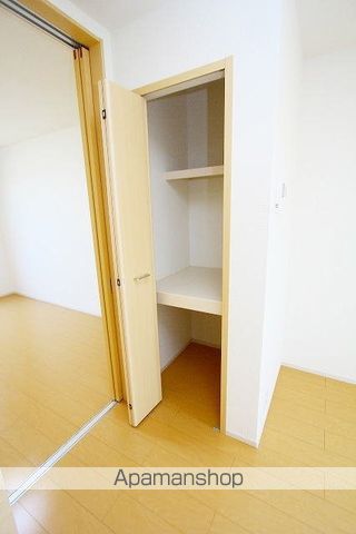 メゾンオーブAの内装写真