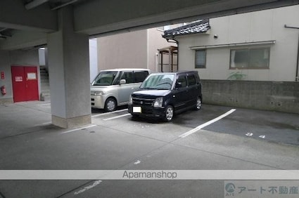スカイピア保免[4DK/57.6m2]の駐車場3