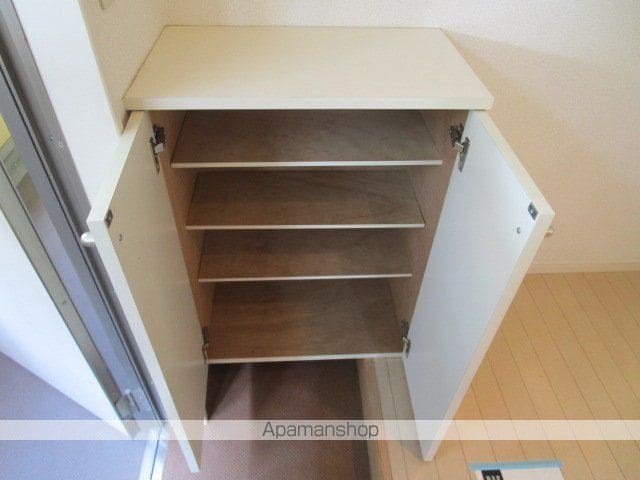 リブレア津福本町A棟の内装写真