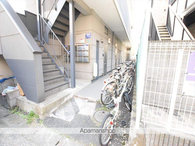 カインドハウス鹿沼公園の玄関写真