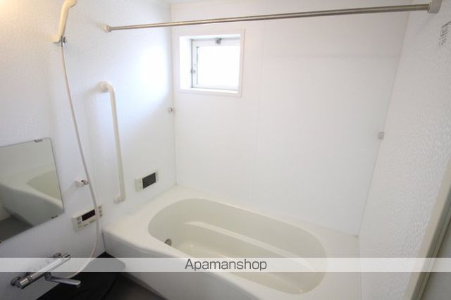 グランモアII B棟の内装写真