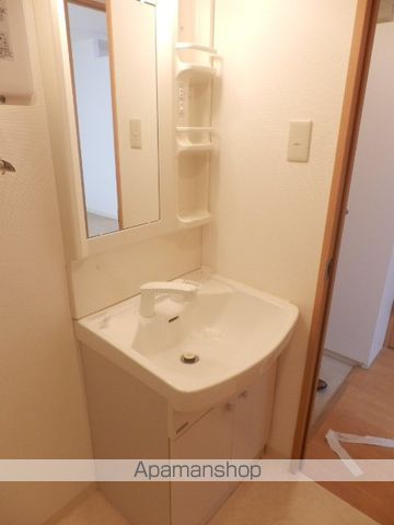 シンエービルの内装写真