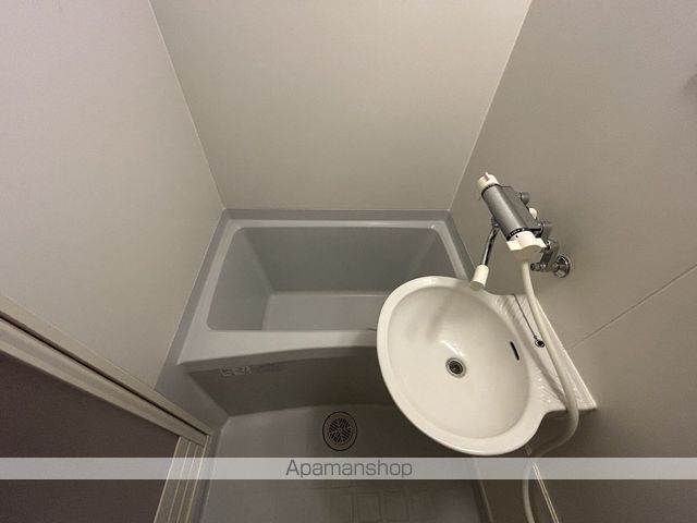 レオパレスフローラIIの内装写真