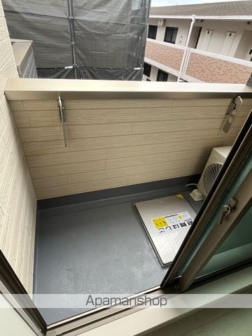 F asecia salusの内装写真