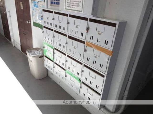 朝日ハイツの玄関写真