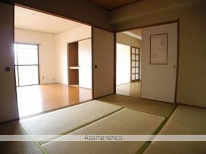 ビッグウエスト[4LDK/71.54m2]のリビング・居間