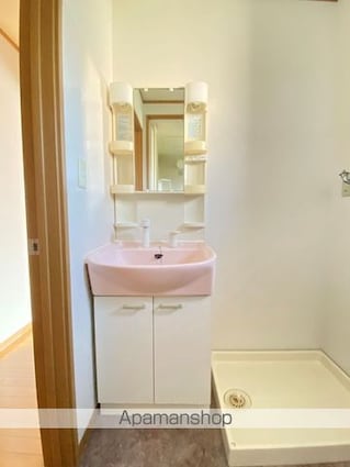 メゾンソレイユ[2LDK/58.79m2]の洗面所