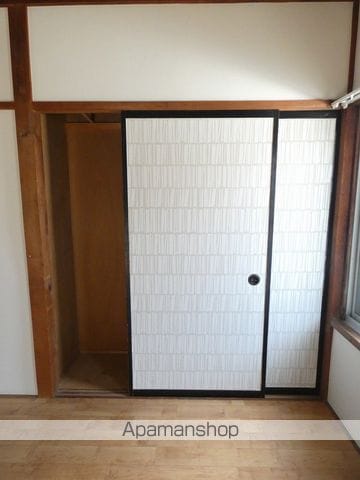 磐田市 1階建 築46年の内装写真