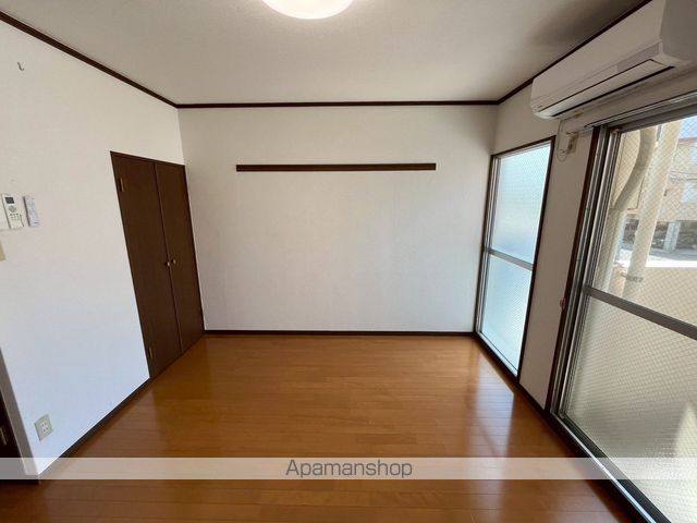 エントピア鴨池IIIの内装写真