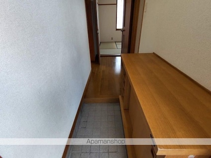 マンションモトマチ[3LDK/68.9m2]の玄関