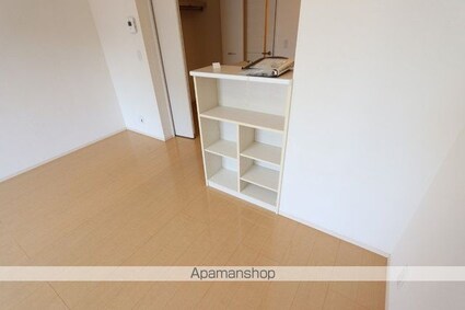 モナリエ多治米[1R/33.61m2]の収納