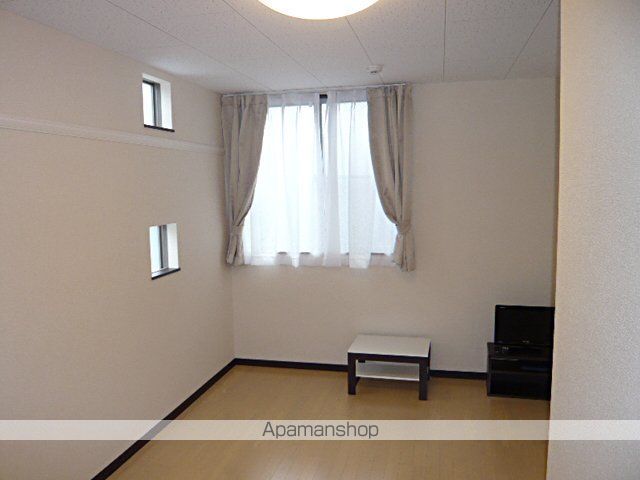 レオネクスト川原の内装写真