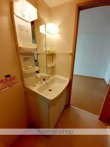 オビイーズの内装写真