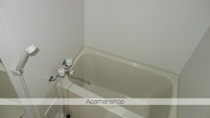 ヴィラナリー川津　２棟[2K/39.17m2]のバス