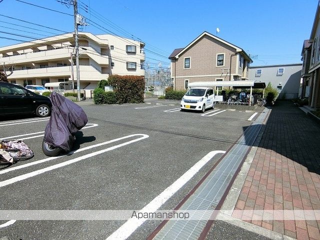 エム・シライトＢ[2LDK/58.53m2]の駐車場