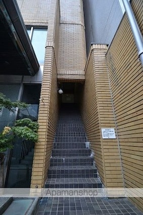 広島県広島市中区幟町[2LDK/48.6m2]の共用部1