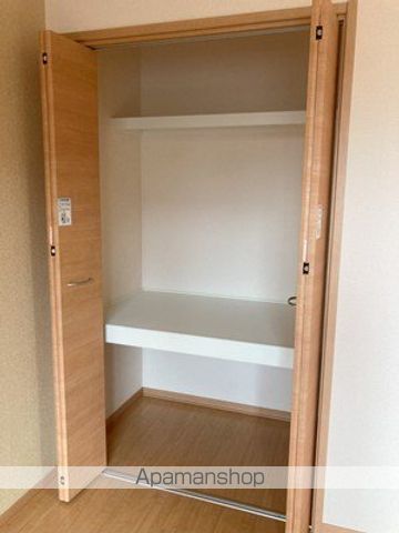 パレットの内装写真
