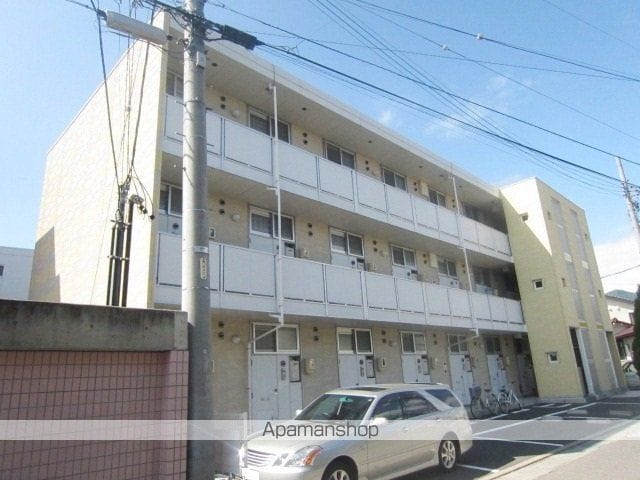 レオパレスシャルロットの外観写真