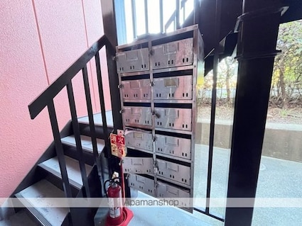 レークナウリバーⅡ[1K/20.96m2]のロビー3