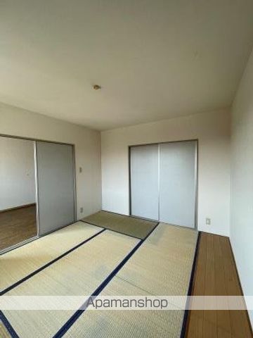 シャルマン六田の内装写真